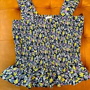 Lauren Conrad top! Cinched to the waist! Very flattering